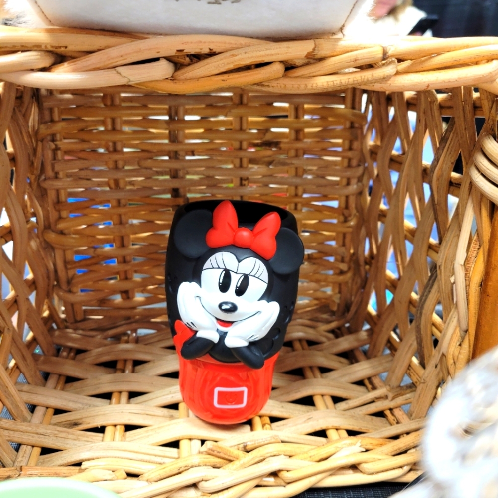 Scentsy Minnie Mouse Wall Fan Diffuser